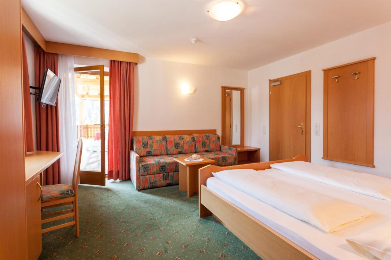 Alpenspitz Appartements - Garni - B&B Racines Exterior foto
